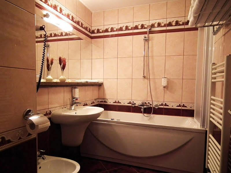 Lipa Hotel Lendava Εξωτερικό φωτογραφία